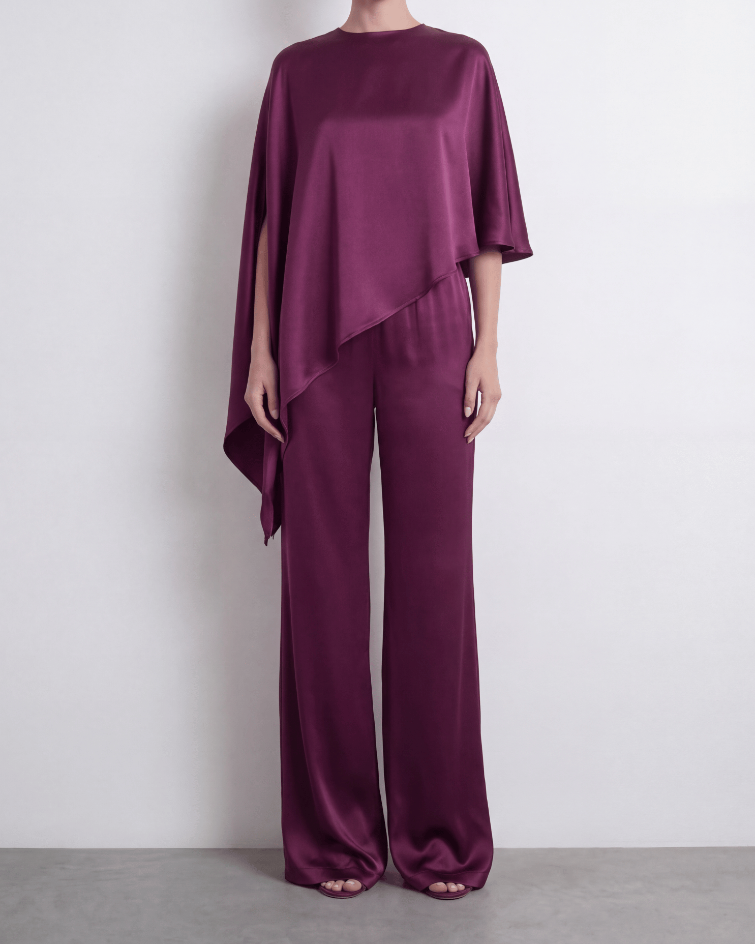 The Asymmetric Cape Top