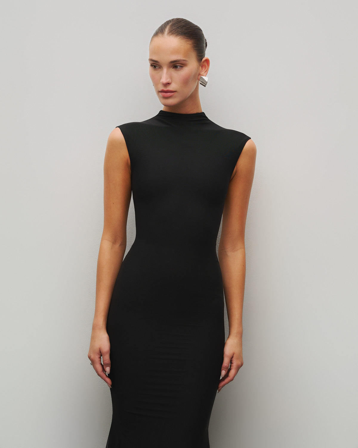 The Contour Maxi Dress