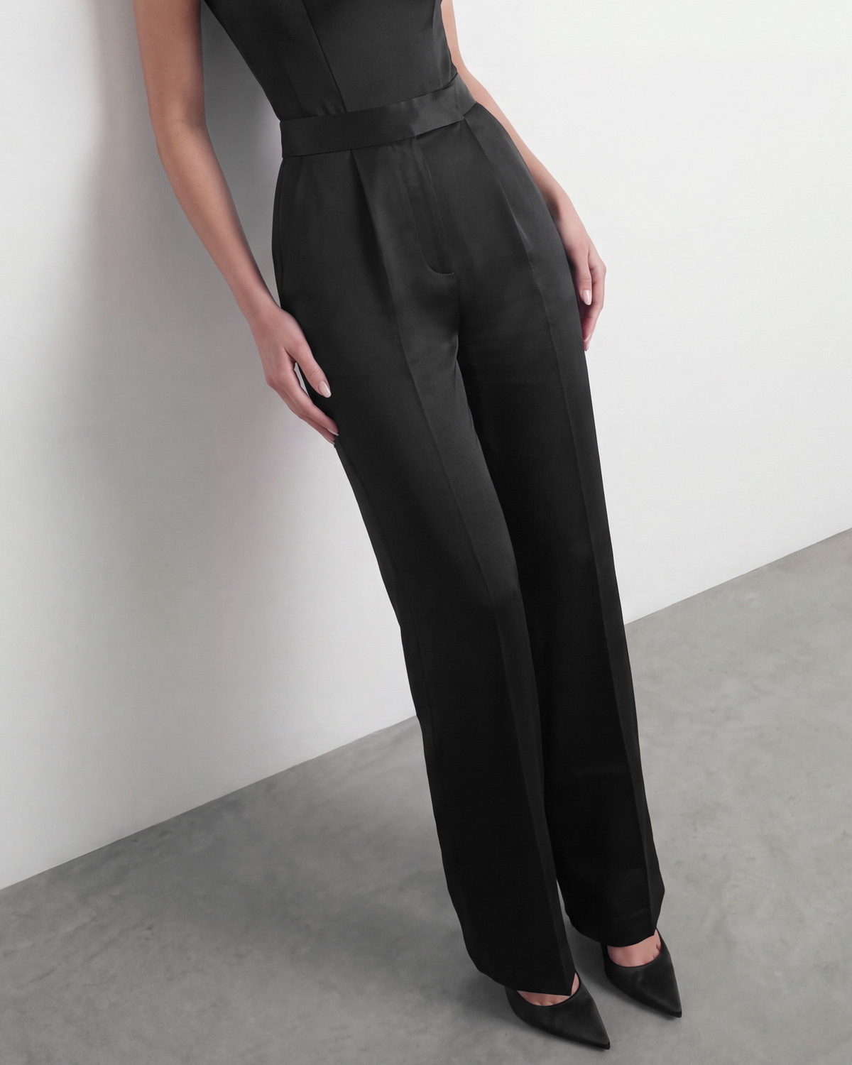 The Straight Leg Trouser