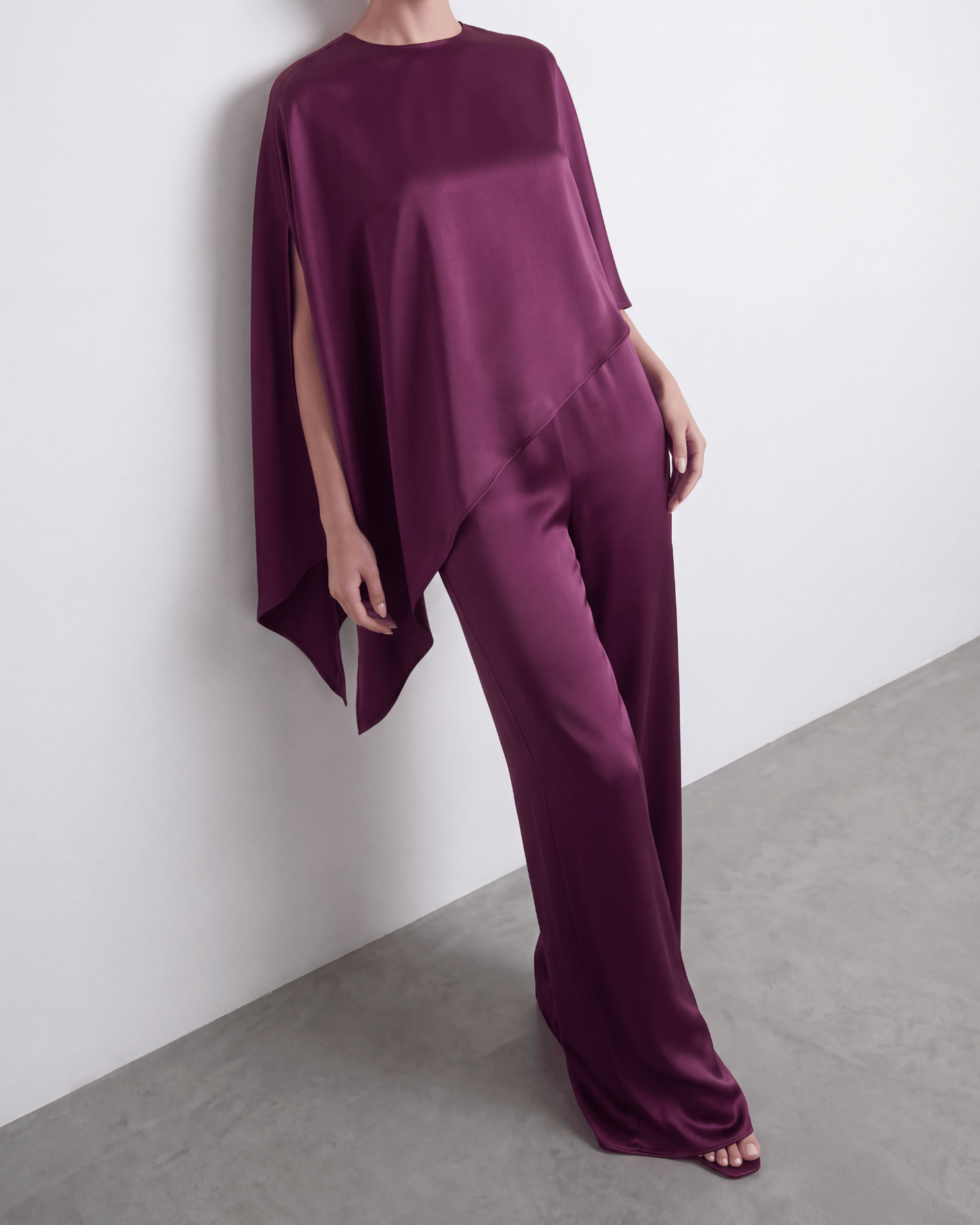 The Asymmetric Cape Top