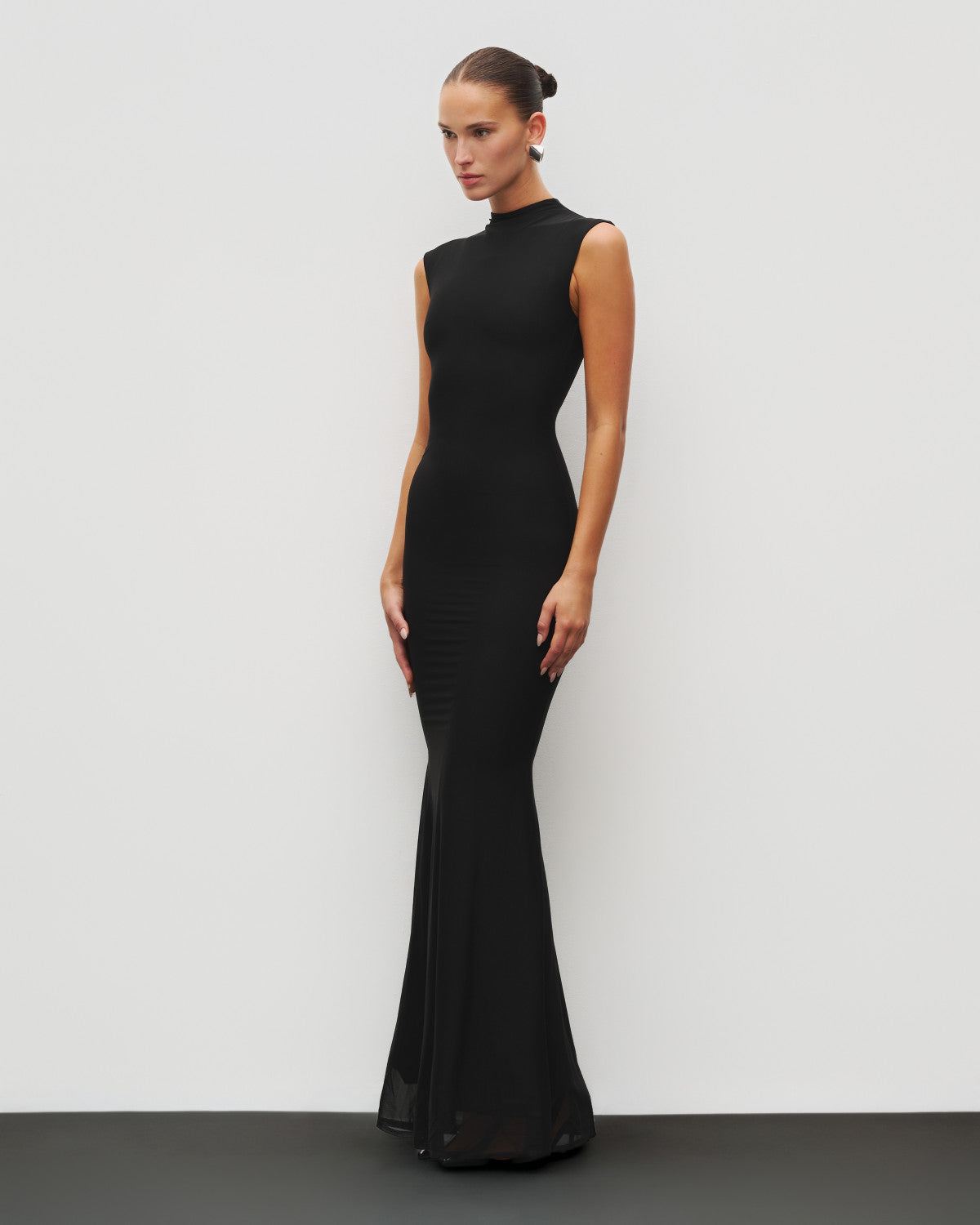 The Contour Maxi Dress