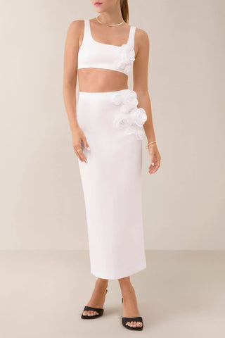 White flower embellished satin midi skirt - HEIRESS BEVERLY HILLS